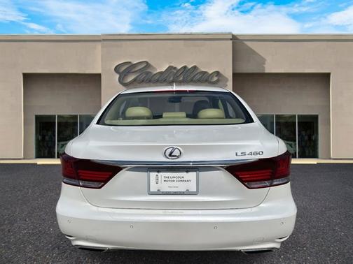 2016 Lexus LS 460 Base