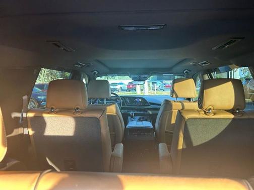 2022 Cadillac Escalade ESV Premium Luxury