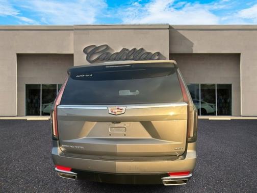 2022 Cadillac Escalade ESV Premium Luxury