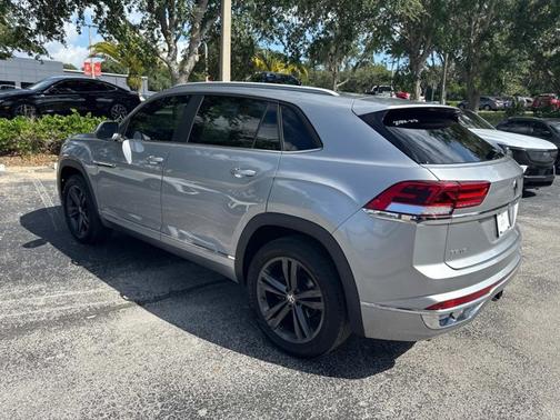 2021 Volkswagen Atlas Cross Sport 3.6L V6 SE w/Technology R-Line