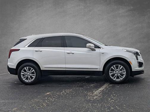 2025 Cadillac XT5 FWD Luxury