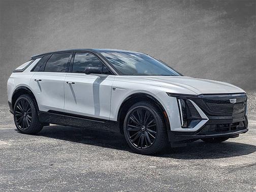 2025 Cadillac LYRIQ Sport