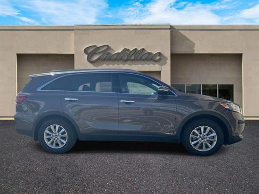 Dragon Brown 2019 Kia Sorento LX