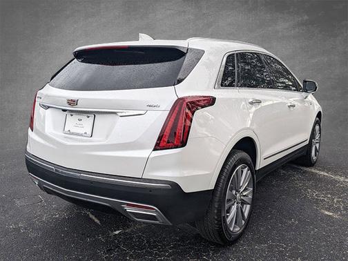 2025 Cadillac XT5 FWD Premium Luxury