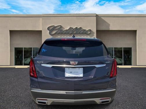 Midnight Sky Metallic 2024 Cadillac XT5 Premium Luxury