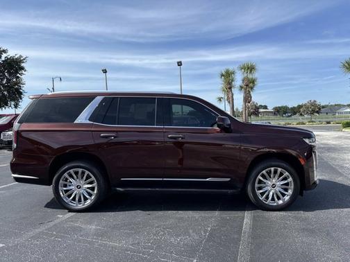 2022 Cadillac Escalade Luxury