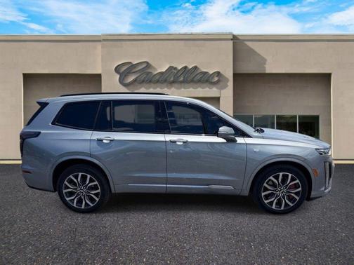 Argent Silver Metallic 2024 Cadillac XT6 Sport AWD