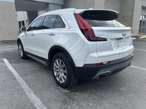 2020 Cadillac XT4 Premium Luxury