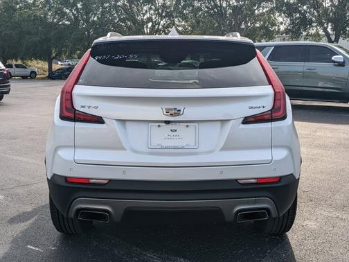 2020 Cadillac XT4 Premium Luxury