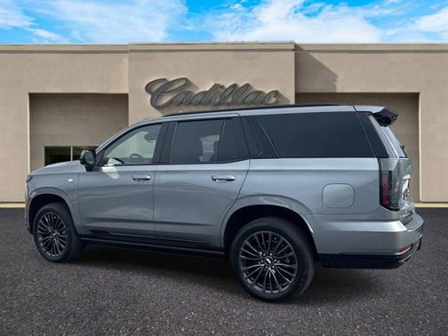 Argent Silver Metallic 2026 Cadillac Escalade Sport Platinum