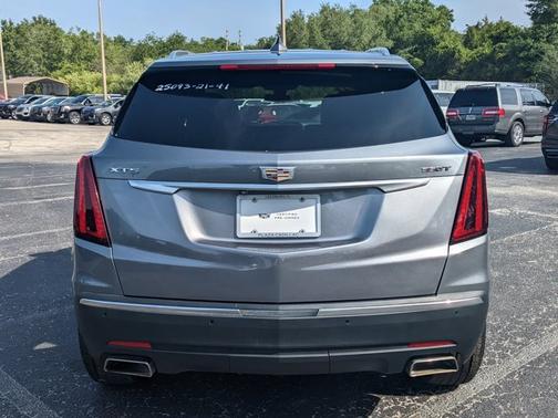 2021 Cadillac XT5 FWD Luxury