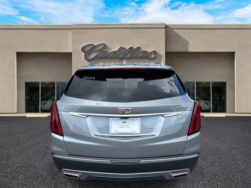 2025 Cadillac XT5 FWD Premium Luxury