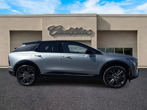 2026 Cadillac OPTIQ Premium Sport