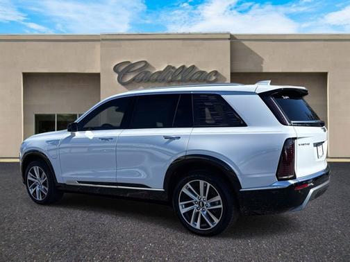 2026 Cadillac VISTIQ Luxury