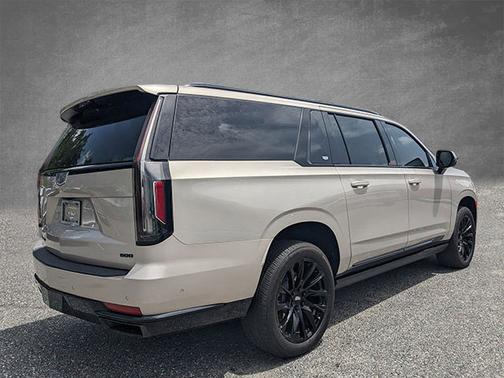 2023 Cadillac Escalade ESV 4WD Sport