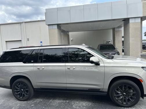 2023 Cadillac Escalade ESV 4WD Sport