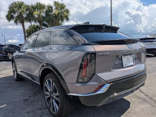 2025 Cadillac OPTIQ Sport