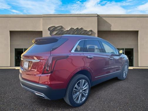 2024 Cadillac XT5 Premium Luxury