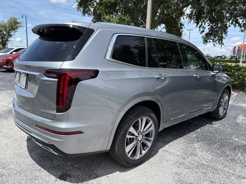 2025 Cadillac XT6 AWD Premium Luxury