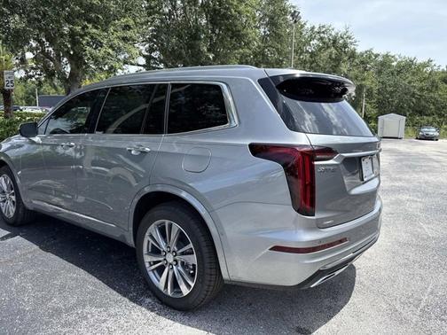 2025 Cadillac XT6 AWD Premium Luxury