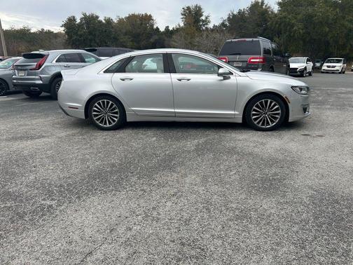 2018 Lincoln MKZ Premiere
