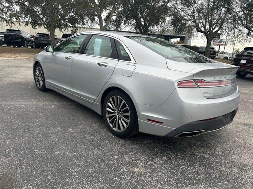 2018 Lincoln MKZ Premiere
