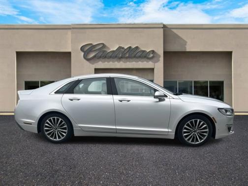 2018 Lincoln MKZ Premiere