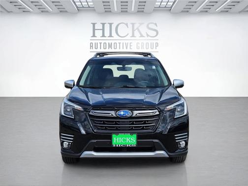 Crystal Black Silica 2023 Subaru Forester Touring