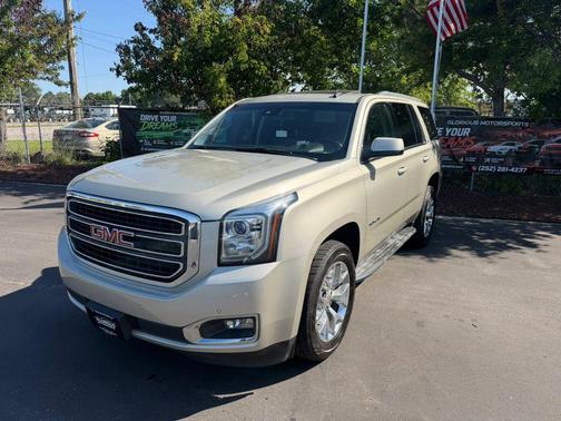 Gold 2015 GMC Yukon SLT