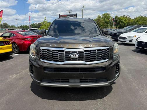 Dark Moss 2020 Kia Telluride S