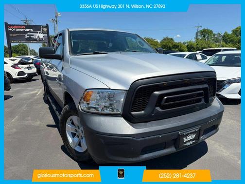 Bright Silver Metallic Clearcoat 2018 RAM 1500 Tradesman