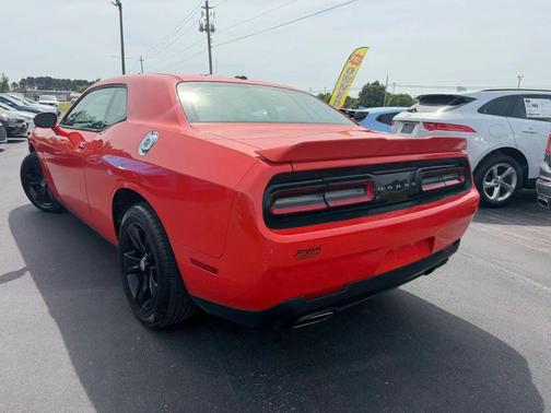 2019 Dodge Challenger SXT