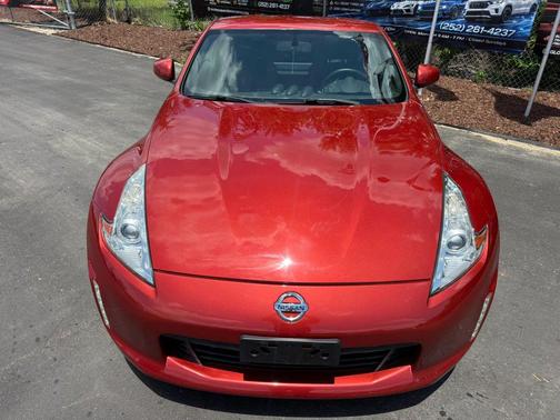 Burgundy 2015 Nissan 370Z Base