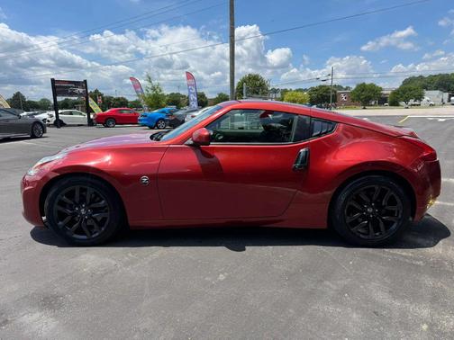 Burgundy 2015 Nissan 370Z Base