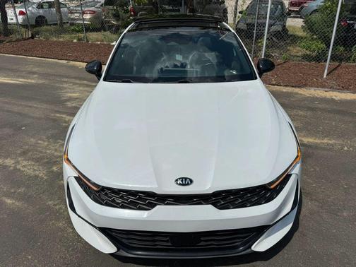 Glacial White Pearl 2021 Kia K5 GT-Line