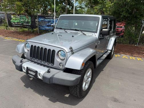 Billet Silver Metallic Clearcoat 2015 Jeep Wrangler Unlimited Sahara