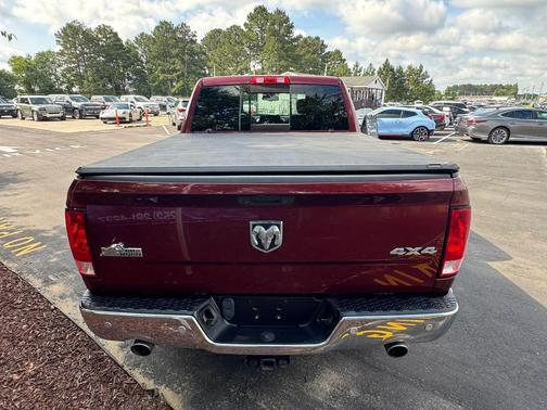 Delmonico Red Pearlcoat 2016 RAM 1500 Big Horn