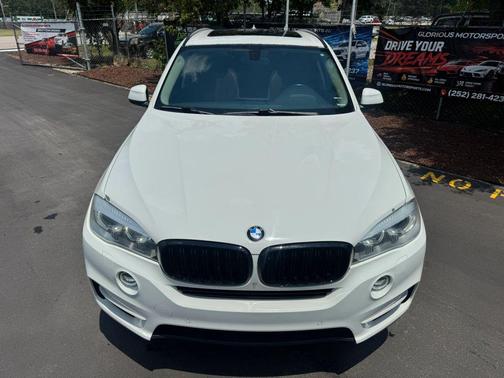 White 2014 BMW X5 xDrive35i