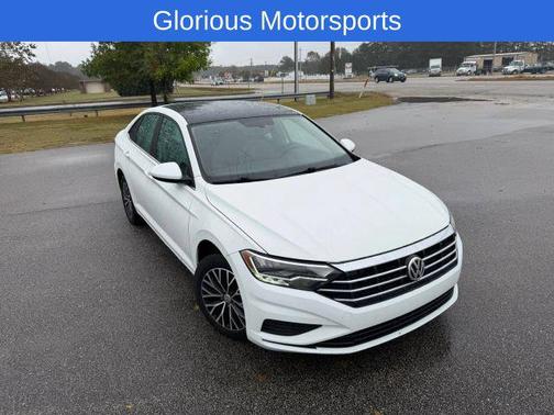 White / Black 2019 Volkswagen Jetta 1.4T SE