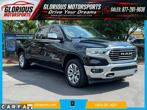 Diamond Black Crystal Pearlcoat 2020 RAM 1500 Longhorn
