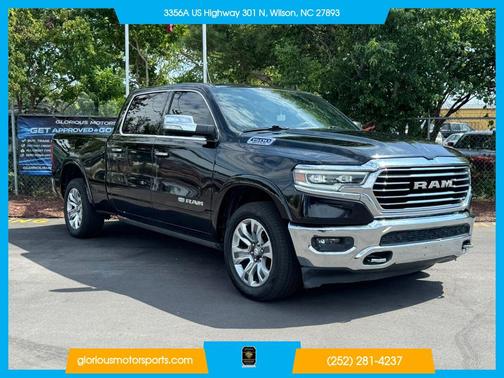 Diamond Black Crystal Pearlcoat 2020 RAM 1500 Longhorn