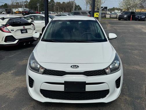 Clear White 2019 Kia Rio S