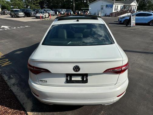 2019 Volkswagen Jetta 1.4T R-Line