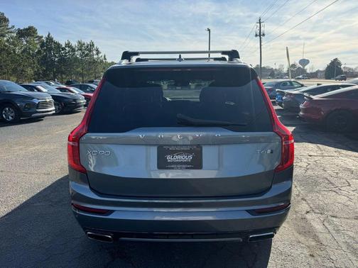 2017 Volvo XC90 T6 R-Design