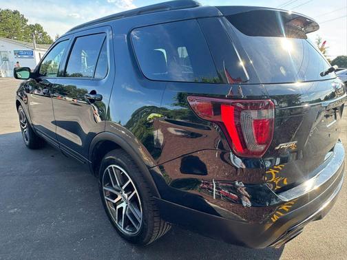 2017 Ford Explorer sport