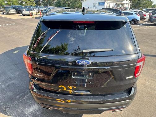 2017 Ford Explorer sport