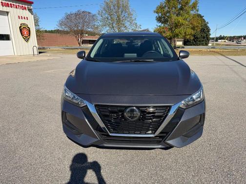 Gun Metallic 2021 Nissan Sentra SV