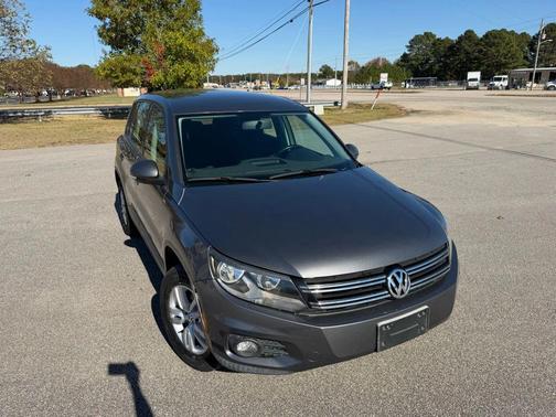 2014 Volkswagen Tiguan 2.0T S 4MOTION