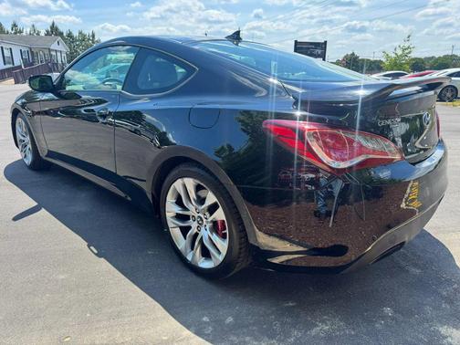 Black 2013 Hyundai Genesis Coupe 3.8 Track
