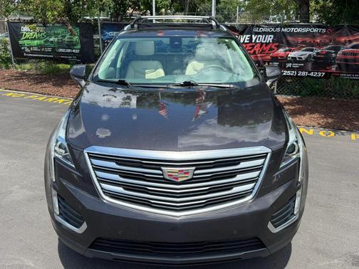 Dark Granite Metallic 2017 Cadillac XT5 Luxury